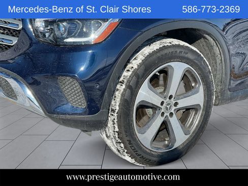 Used 2022 Mercedes-Benz GLC 300 4MATIC image 9