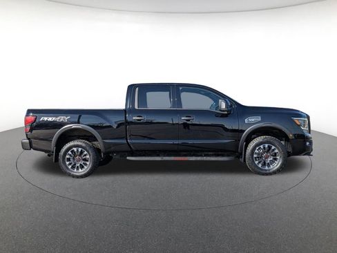 Used 2024 Nissan Titan PRO-4X w/ Pro-4x Convenience Package image 4