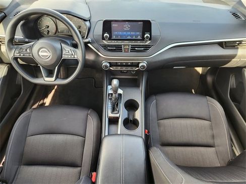 Used 2024 Nissan Altima 2.5 S image 26