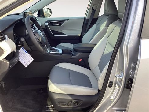 New 2025 Toyota RAV4 XLE Premium image 9