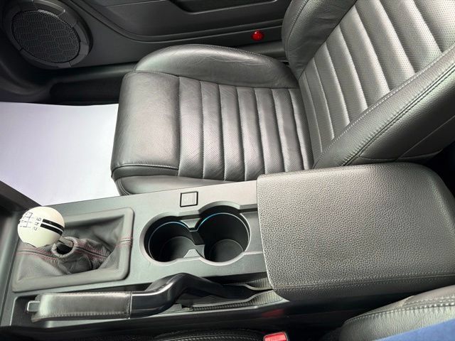 Used 2009 Ford Mustang Shelby GT500 RWD image 19