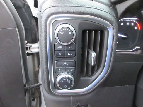 Certified 2019 GMC Sierra 1500 SLE w/ SLE Value Package image 24