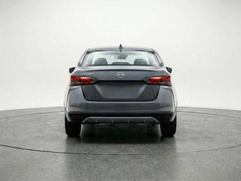 Used 2025 Nissan Versa SV image 7