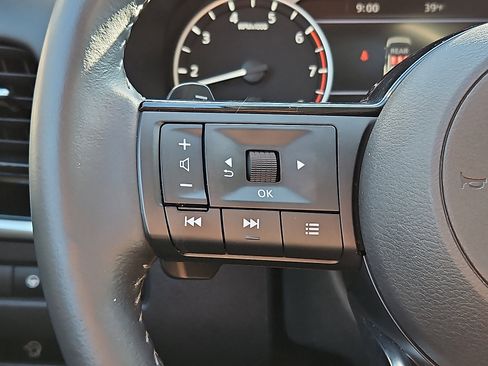 Certified 2023 Nissan Rogue SL w/ SL Premium Package image 21