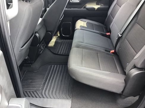 Used 2024 Chevrolet Silverado 1500 LT AWD/4WD image 15