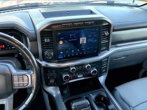 Used 2021 Ford F150 Lariat image 7