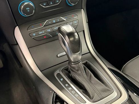 Used 2018 Ford Edge SEL w/ Equipment Group 201A image 25