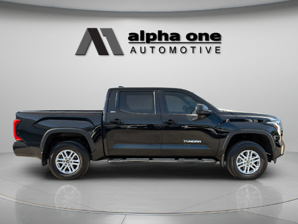 Used 2024 Toyota Tundra SR5 w/ SR5 Premium Package AWD/4WD image 3