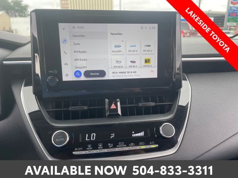 Used 2024 Toyota Corolla LE FWD image 31