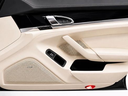 Used 2014 Porsche Panamera S w/ Premium Package Plus RWD image 22