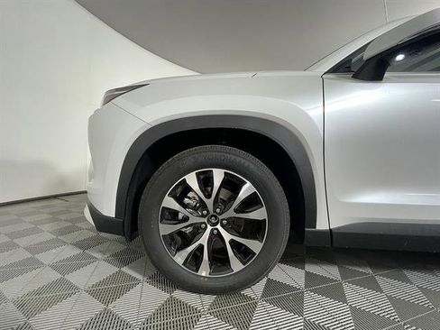 New 2026 Toyota Grand Highlander AWD Hybrid image 25