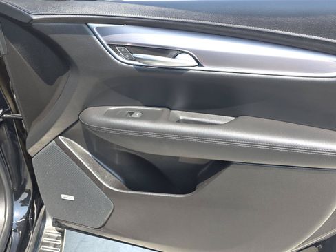 Certified 2023 Cadillac XT5 Luxury FWD image 20