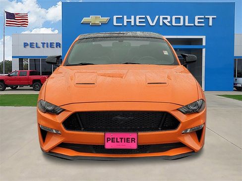 Used 2020 Ford Mustang GT Premium w/ Equipment Group 401A image 2