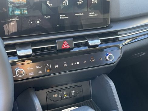 New 2026 Kia Sportage EX image 17