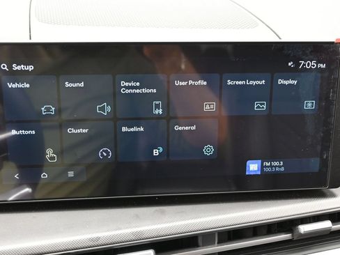 Used 2025 Hyundai Santa Fe SEL FWD image 25