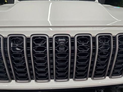 Certified 2026 Jeep Gladiator Rubicon AWD/4WD image 10