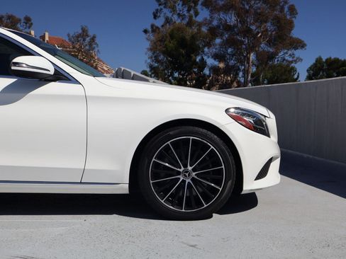 Used 2019 Mercedes-Benz C 300 Sedan image 11
