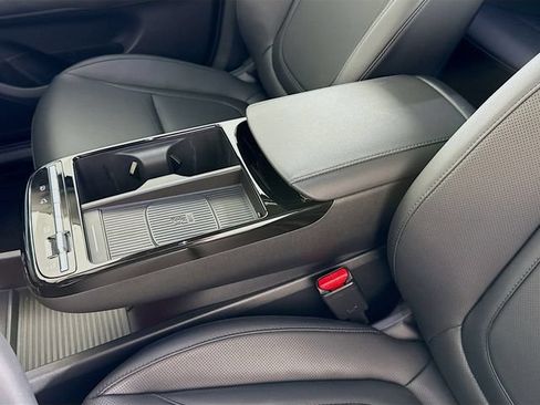 Certified 2025 Hyundai Tucson SEL AWD/4WD image 37