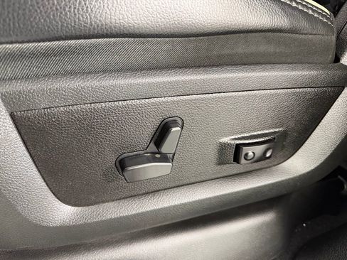 Used 2024 RAM 2500 Laramie image 25