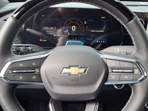 New 2026 Chevrolet Traverse LT w/ Enhanced Driving Package image 13