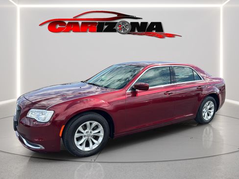 Used 2016 Chrysler 300 Limited RWD image 11