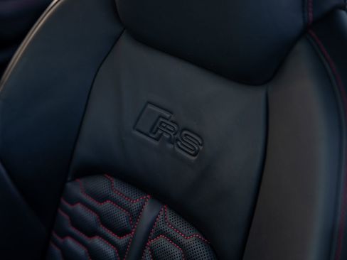 Used 2023 Audi RS 6 AWD/4WD image 27