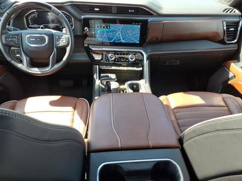 Used 2024 GMC Sierra 1500 Denali Ultimate AWD/4WD image 18