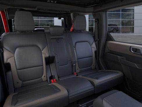 New 2025 Ford Bronco Big Bend w/ Black Diamond Package AWD/4WD image 11
