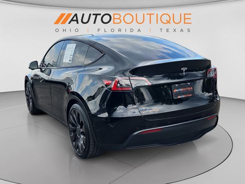 Used 2022 Tesla Model Y Performance AWD/4WD image 3