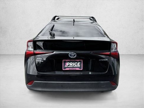 Used 2019 Toyota Prius LE w/ Carpet Mat Package AWD/4WD image 6