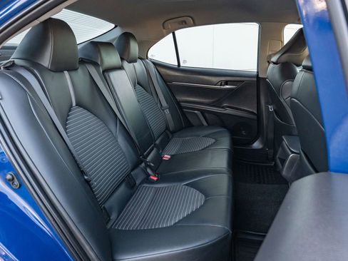 Used 2023 Toyota Camry SE AWD/4WD image 13