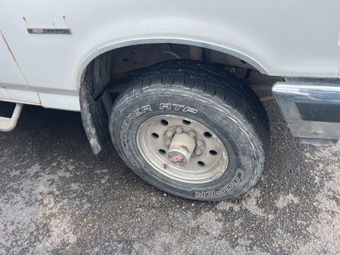 Used 1991 Ford F250 4x4 Regular Cab image 7