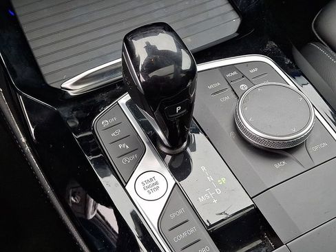 Used 2023 BMW X4 xDrive30i image 16