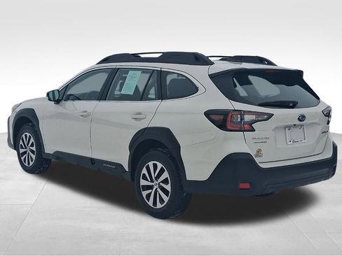 Used 2023 Subaru Outback 2.5i image 9