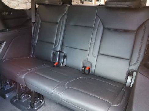 Used 2025 GMC Yukon Denali w/ Denali Reserve Package AWD/4WD image 7