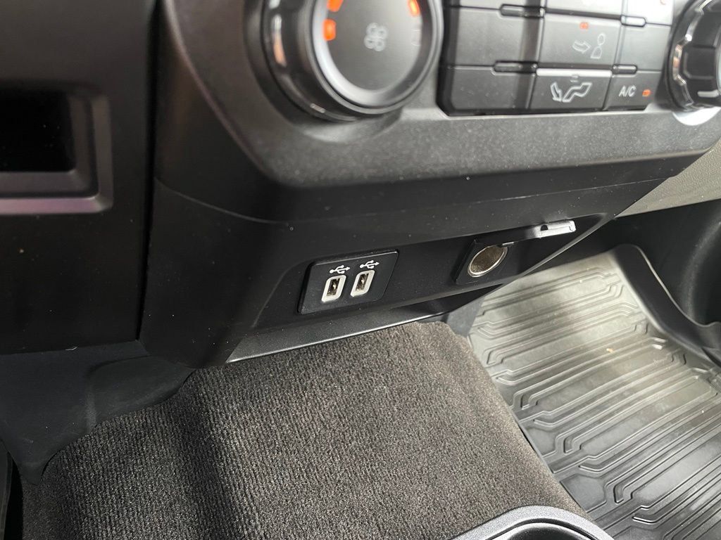 Used 2019 Ford F150 XLT AWD/4WD image 19