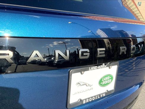 New 2025 Land Rover Range Rover SE image 15