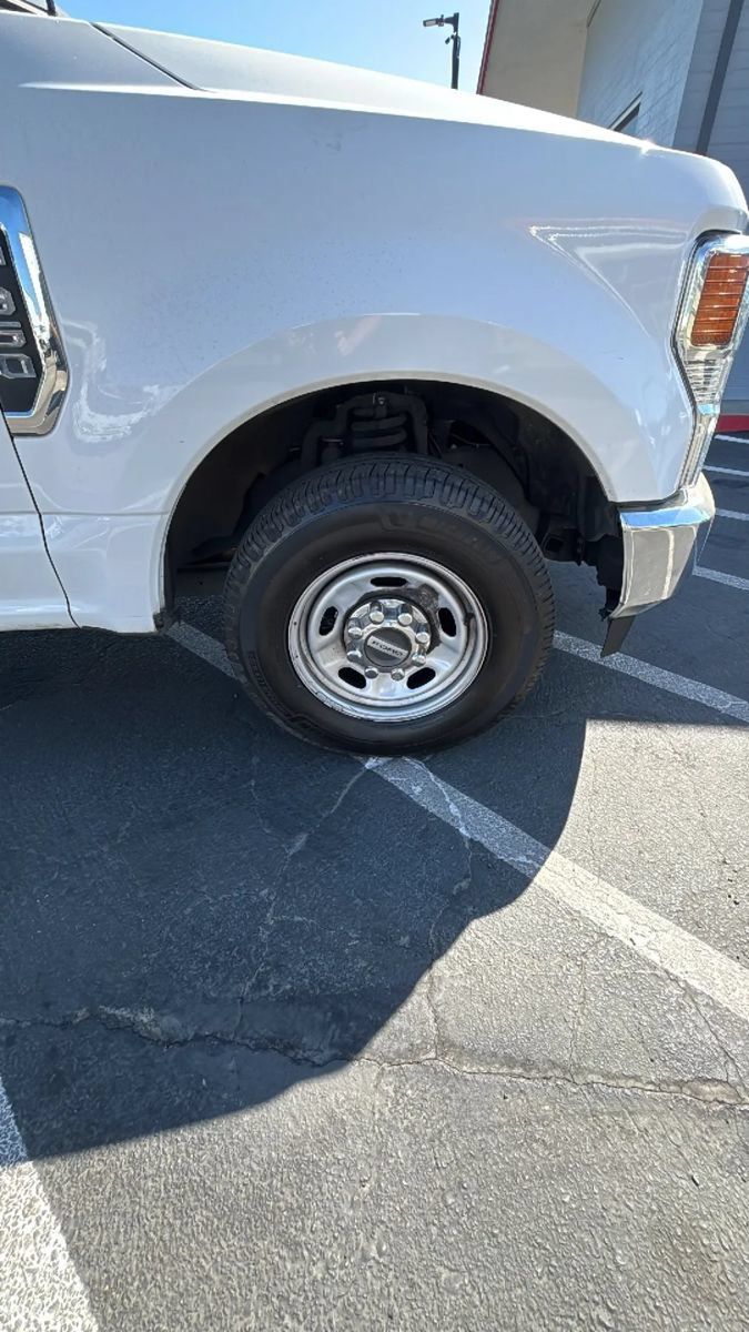 Used 2020 Ford F350 XL w/ Power Equipment Group RWD image 6
