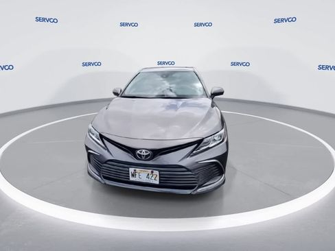 Used 2022 Toyota Camry LE image 3