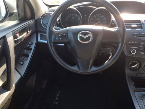 Used 2012 MAZDA MAZDA3 i Sport image 4