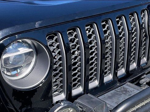 Used 2020 Jeep Gladiator Rubicon AWD/4WD image 28