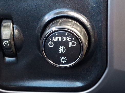 Used 2016 GMC Sierra 1500 SLT w/ All-Terrain Package image 27