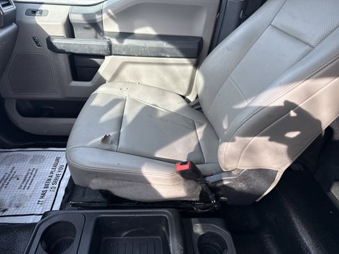 Used 2022 Ford F350 XL w/ Power Equipment Group image 10