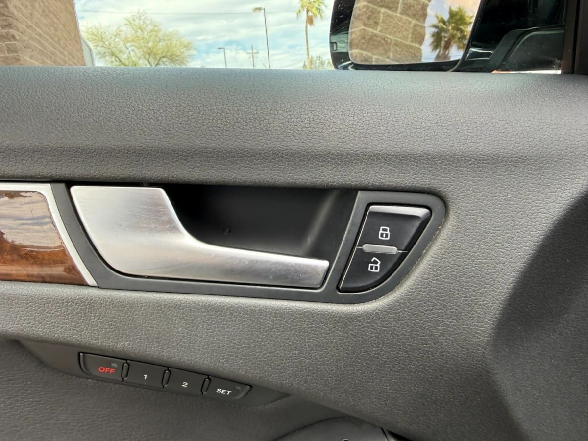 Used 2013 Audi A4 Premium Plus AWD/4WD image 38