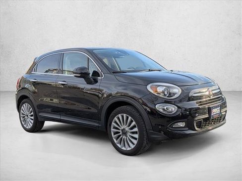 Used 2016 FIAT 500X Lounge image 4