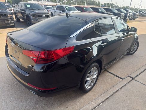 Used 2013 Kia Optima LX FWD image 6