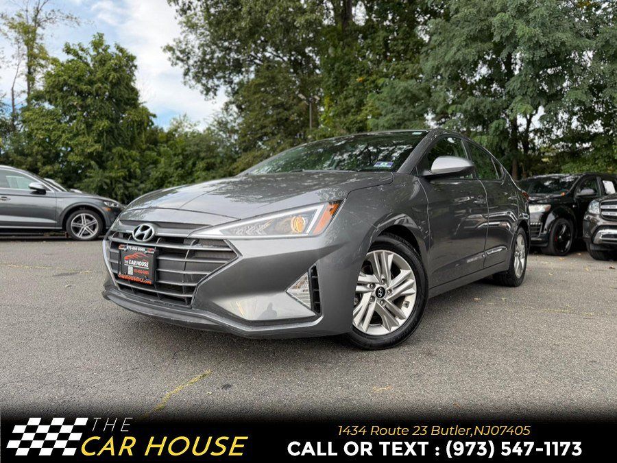 Used 2020 Hyundai Elantra Value Edition w/ Cargo Package (C1) FWD image 2