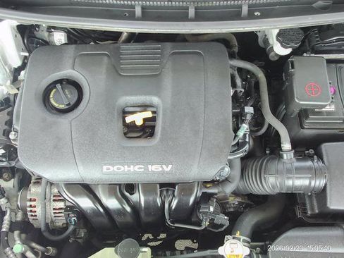 Used 2018 Kia Forte LX w/ LX Popular Package image 9