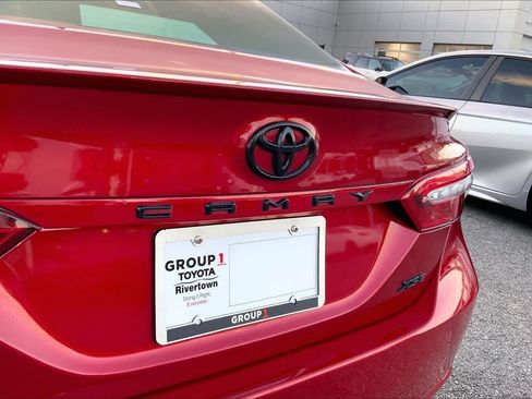 Used 2020 Toyota Camry XSE FWD image 28