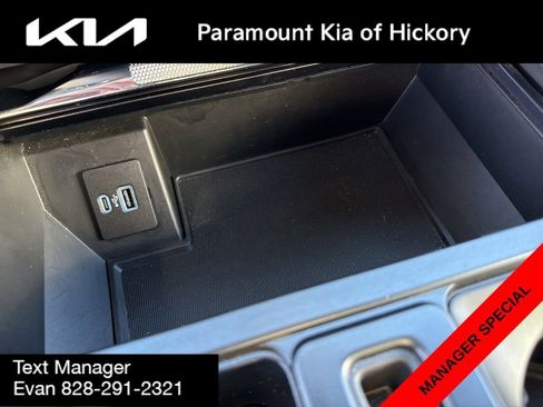 Used 2022 Ford F150 Raptor w/ Convenience Package AWD/4WD image 26